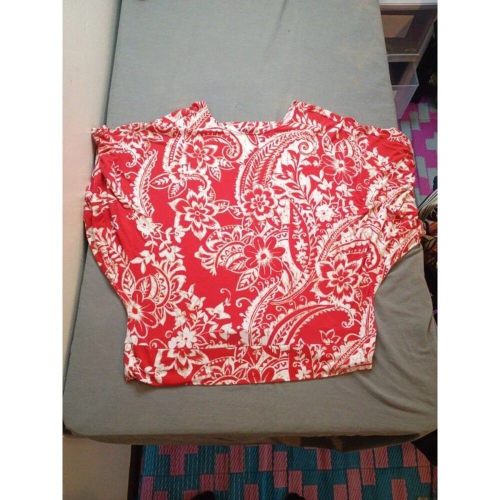 Women's blouse